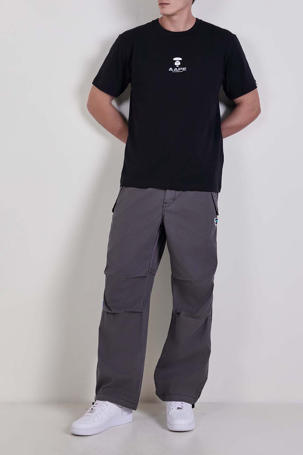 חולצת טי בגזרה ישרה